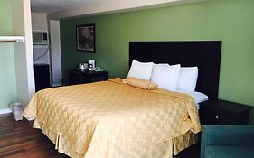 Executive Inn & Kitchenette Suites-Eagle Pass